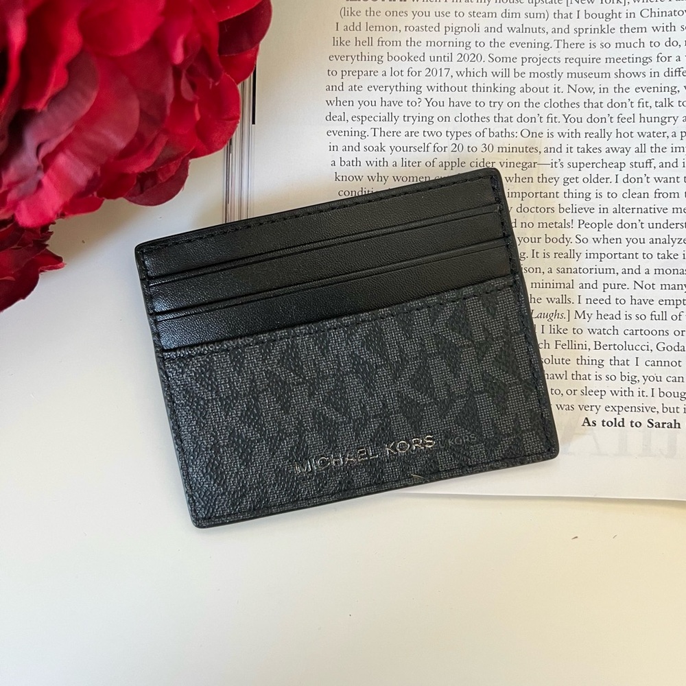 New Michael Kors Cooper Black Logo Card Holder Case